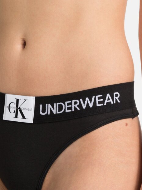 QF4920 - dámská tanga Calvin Klein Monogram(4)